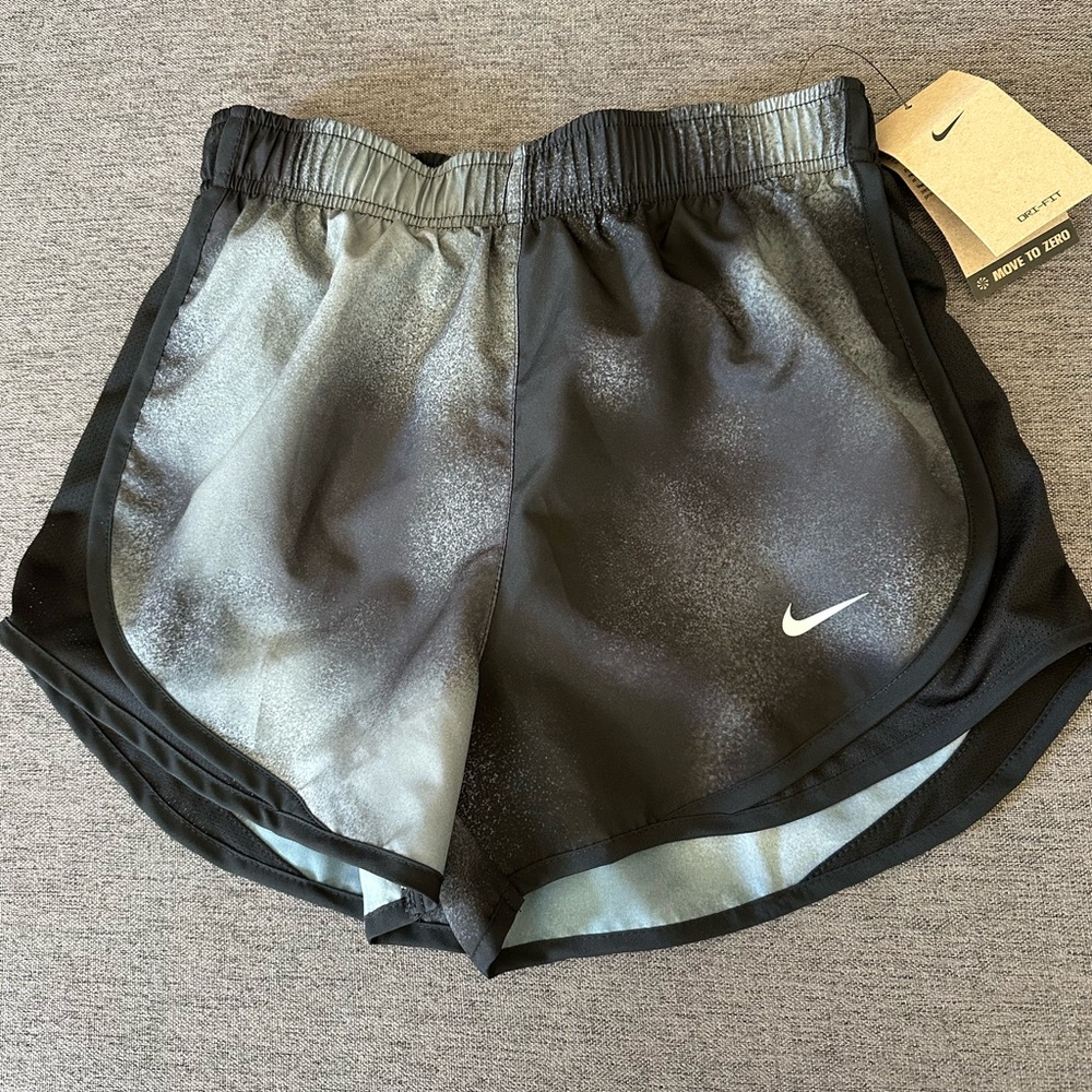 NWT Nike Women's Dri-Fit Athletic Running Shorts XS